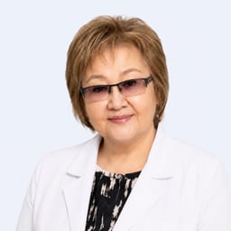 Портретный снимок врача, приём в городе Астана