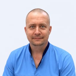 Портретный снимок врача, приём в городе Астана Портретный снимок врача, приём в городе Астана