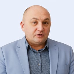 Портретный снимок врача, приём в городе Алматы Портретный снимок врача, приём в городе Алматы