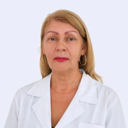Портретный снимок врача, приём в городе Алматы Портретный снимок врача, приём в городе Алматы