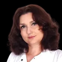 Портретный снимок врача, приём в городе Алматы