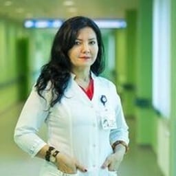 Портретный снимок врача, приём в городе Астана Портретный снимок врача, приём в городе Астана
