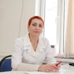 Дәрігердің портреттік суреті, Алматы қаласындағы қабылдау Дәрігердің портреттік суреті, Алматы қаласындағы қабылдау