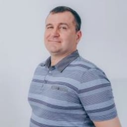 Портретный снимок врача, приём в городе Астана