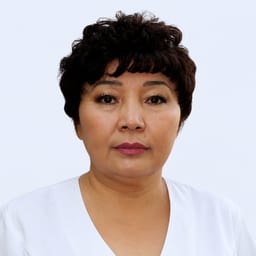 Портретный снимок врача, приём в городе Астана