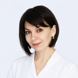 Портретный снимок врача, приём в городе Алматы