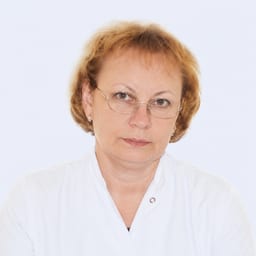 Портретный снимок врача, приём в городе Алматы