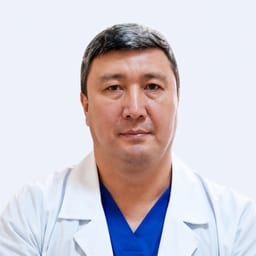 Портретный снимок врача, приём в городе Алматы