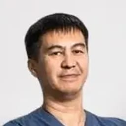 Портретный снимок врача, приём в городе Астана Портретный снимок врача, приём в городе Астана