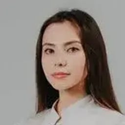 Портретный снимок врача, приём в городе Алматы
