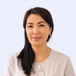 Портретный снимок врача, приём в городе Алматы