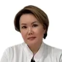 Портретный снимок врача, приём в городе Астана