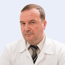 Портретный снимок врача, приём в городе Алматы