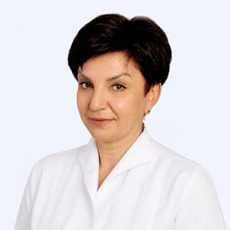 Портретный снимок врача, приём в городе Астана