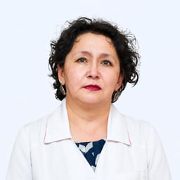 Портретный снимок врача, приём в городе Алматы
