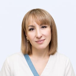 Портретный снимок врача, приём в городе Алматы
