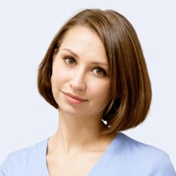 Портретный снимок врача, приём в городе Алматы