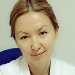 Портретный снимок врача, приём в городе Алматы