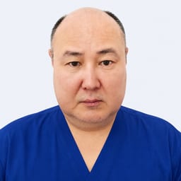 Портретный снимок врача, приём в городе Астана Портретный снимок врача, приём в городе Астана