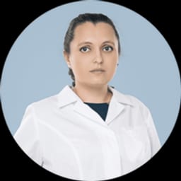 Портретный снимок врача, приём в городе Алматы