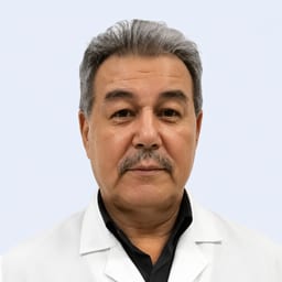 Портретный снимок врача, приём в городе Астана Портретный снимок врача, приём в городе Астана