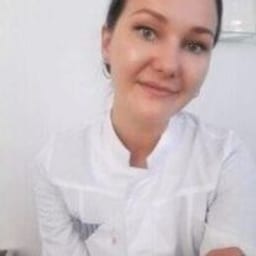 Дәрігердің портреттік суреті, Алматы қаласындағы қабылдау
