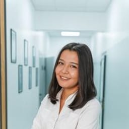 Дәрігердің портреттік суреті, Алматы қаласындағы қабылдау Дәрігердің портреттік суреті, Алматы қаласындағы қабылдау