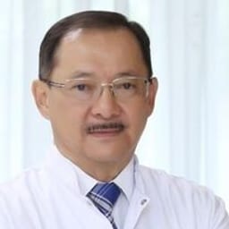 Дәрігердің портреттік суреті, Алматы қаласында қабылдау
