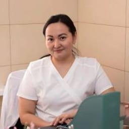 Портретный снимок врача, приём в городе Астана Портретный снимок врача, приём в городе Астана