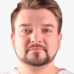 Портретный снимок врача, приём в городе Алматы