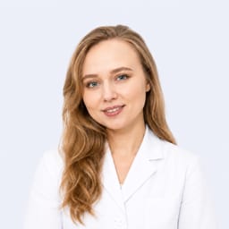 Портретный снимок врача, приём в городе Астана