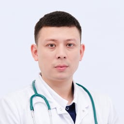 Портретный снимок врача, приём в городе Алматы