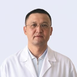 Портретный снимок врача, приём в городе Алматы Портретный снимок врача, приём в городе Алматы