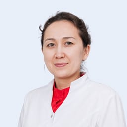 Портретный снимок врача, приём в городе Астана