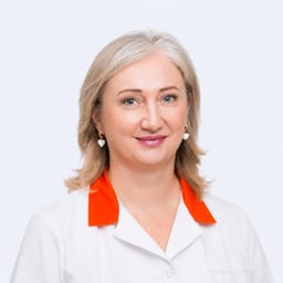 Портретный снимок врача, приём в городе Алматы