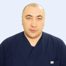 Портретный снимок врача, приём в городе Алматы