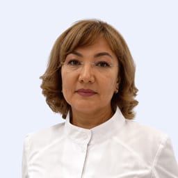 Портретный снимок врача, приём в городе Астана