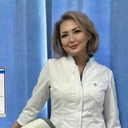 Портретный снимок врача, приём в городе Алматы