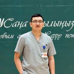Портретный снимок врача, приём в городе Астана Портретный снимок врача, приём в городе Астана