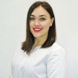 Портретный снимок врача, приём в городе Алматы