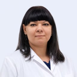 Портретный снимок врача, приём в городе Алматы