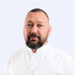 Портретный снимок врача, приём в городе Алматы Портретный снимок врача, приём в городе Алматы