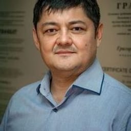 Портретный снимок врача, приём в городе Алматы