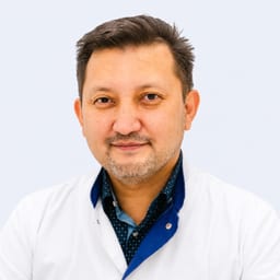 Портретный снимок врача, приём в городе Алматы Портретный снимок врача, приём в городе Алматы