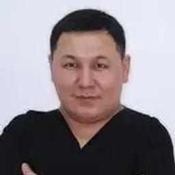 Портретный снимок врача, приём в городе Астана Портретный снимок врача, приём в городе Астана