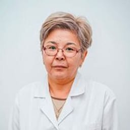 Портретный снимок врача, приём в городе Алматы