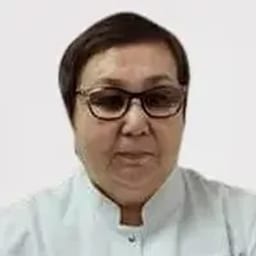 Портретный снимок врача, приём в городе Астана