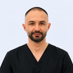 Портретный снимок врача, приём в городе Алматы Портретный снимок врача, приём в городе Алматы