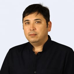 Портретный снимок врача, приём в городе Алматы Портретный снимок врача, приём в городе Алматы