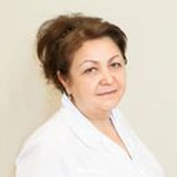 Портретный снимок врача, приём в городе Алматы